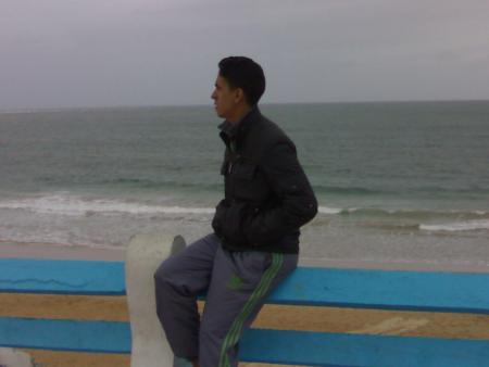 le voyageur baghi ya7rag
